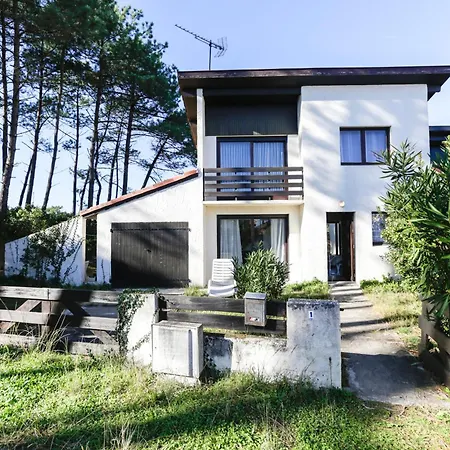 Maison Proche De La Plage Neptune 度假居
